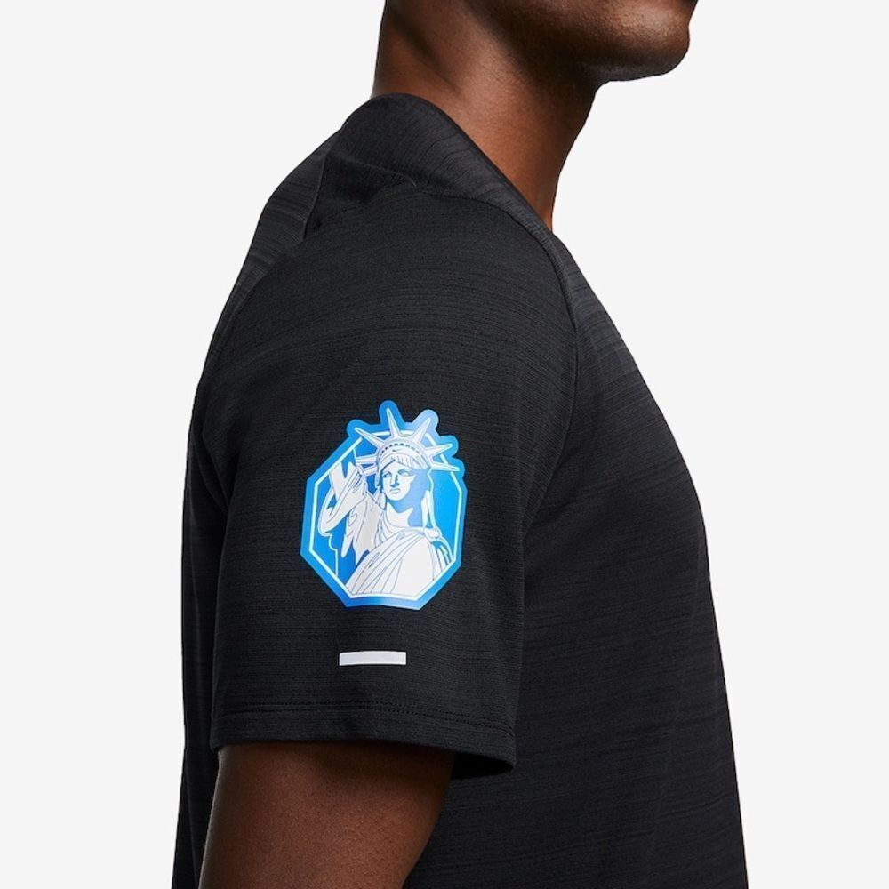 NWOT Nike Dri-FIT Miler NYC Short Sleeve Running Top Black Men’s - Picture 4 of 14